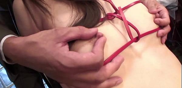  Rina Serizawa got tied up for a group of excited guys
